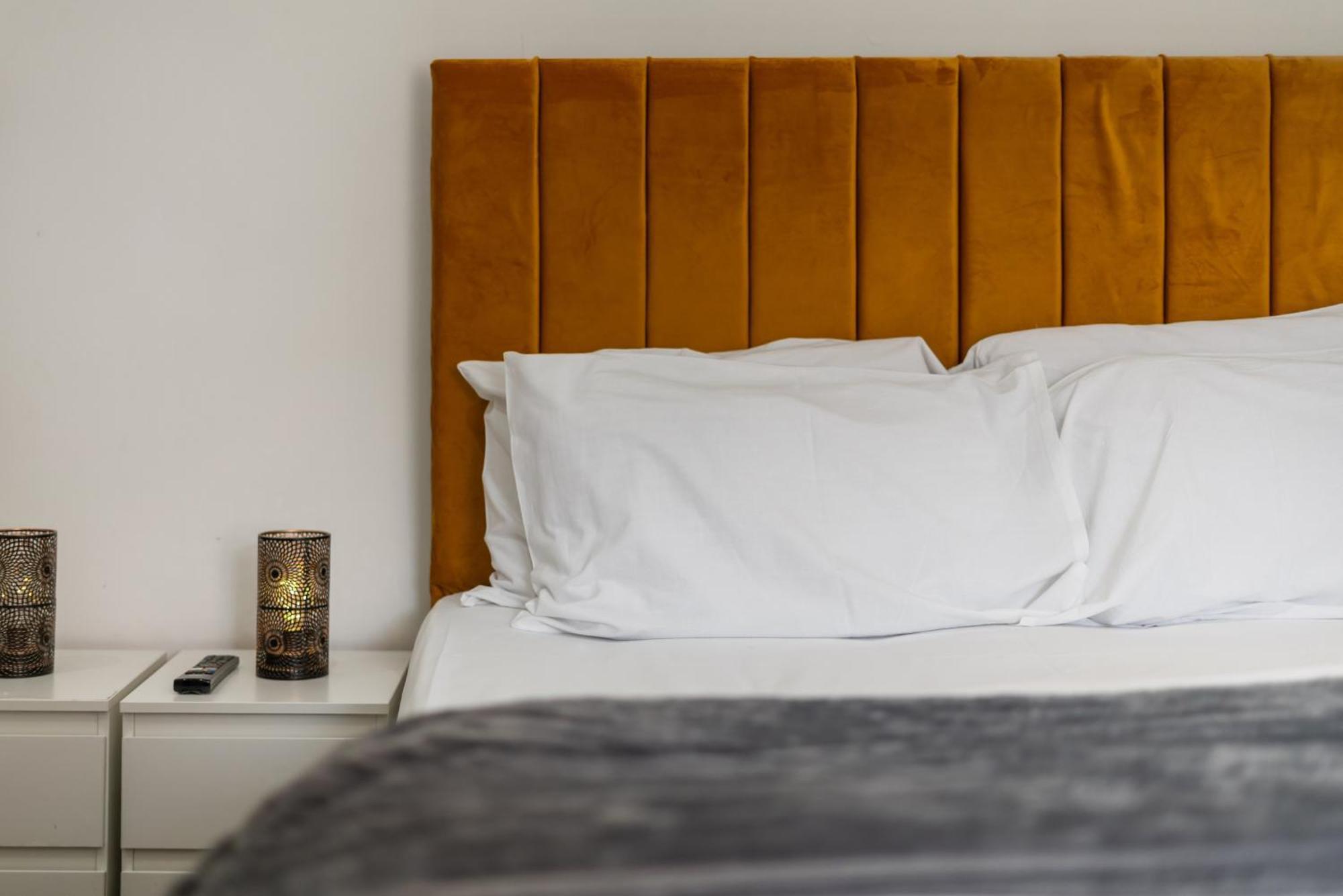 Luxurious On Oxford Street Apartment London